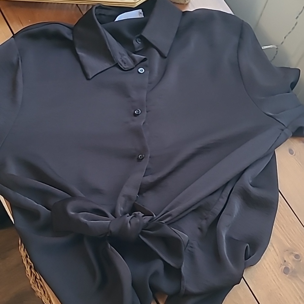 Black Blouse WORN ONCE! - Picture 4 of 7